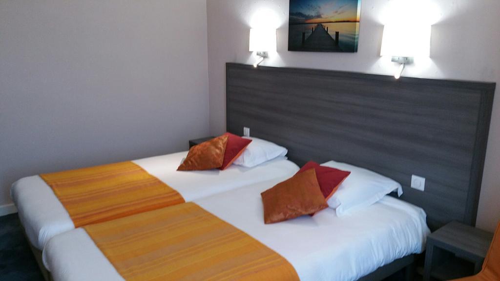 Cit'Hotel Du Port Rhu Douarnenez Esterno foto