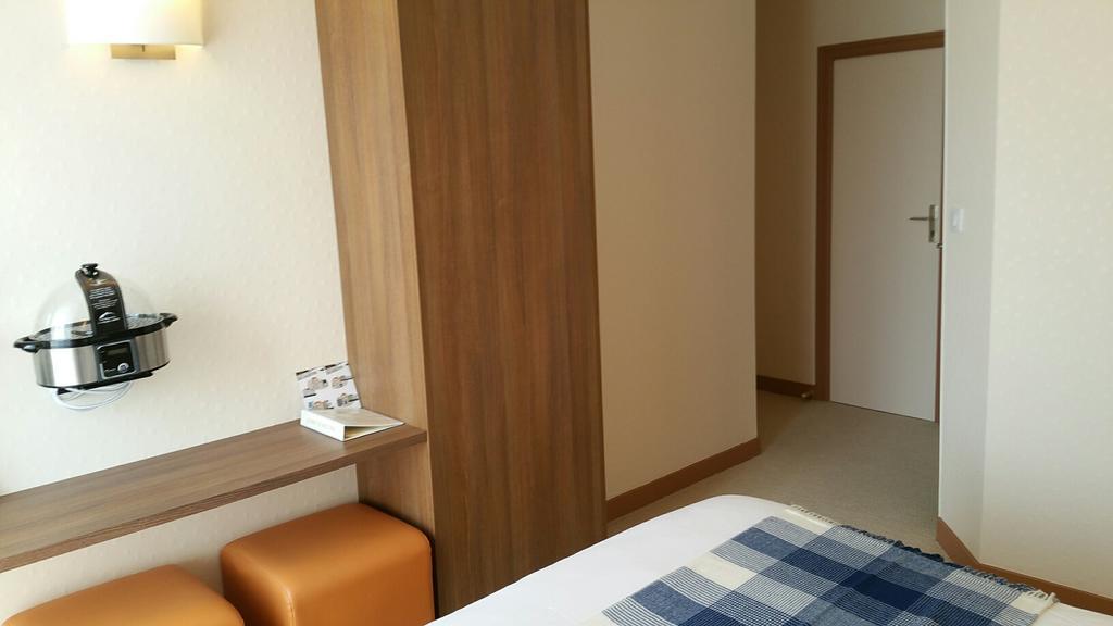 Cit'Hotel Du Port Rhu Douarnenez Esterno foto
