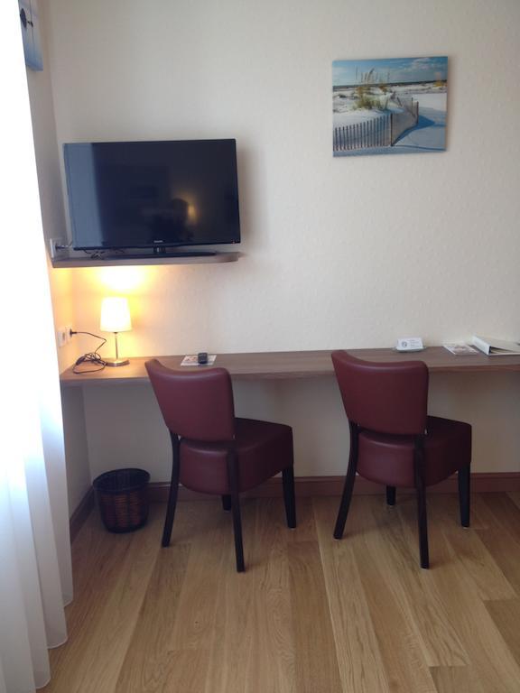 Cit'Hotel Du Port Rhu Douarnenez Esterno foto